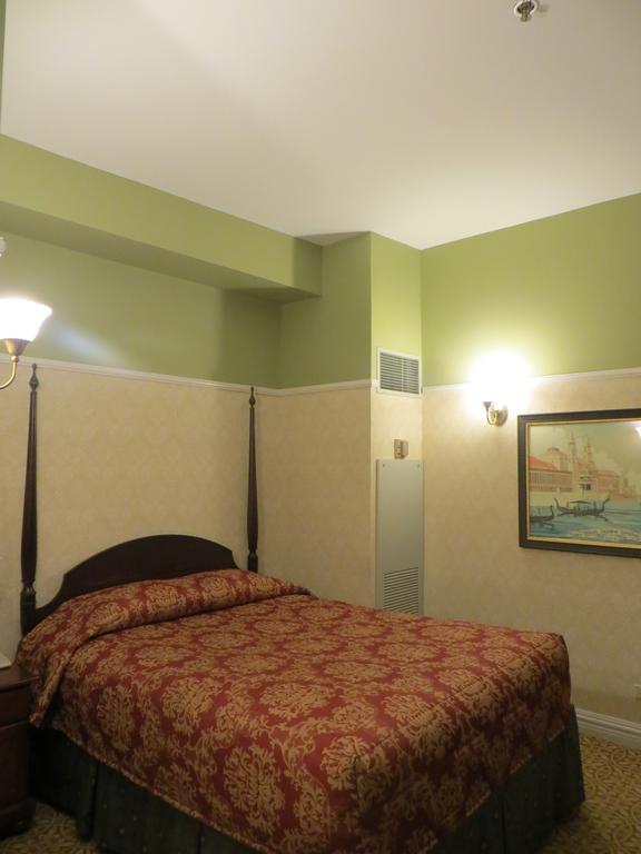 Hotel Carleton Of Oak Park Pokoj fotografie